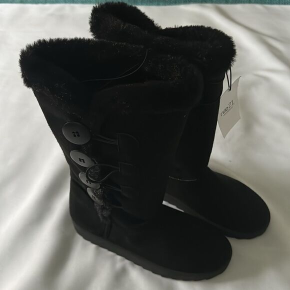Black Fleece Boots Womens 6 Rue21 - Picture 2 of 4